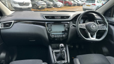 Nissan Qashqai 1.3 DiG-T N-Connecta 5dr Petrol Hatchback